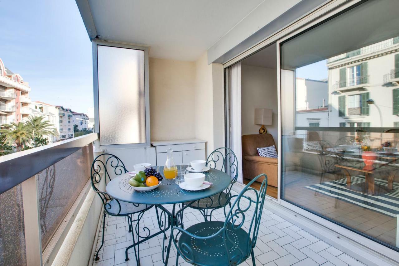 Welkeys Apartment - Pellot Biarritz Eksteriør billede
